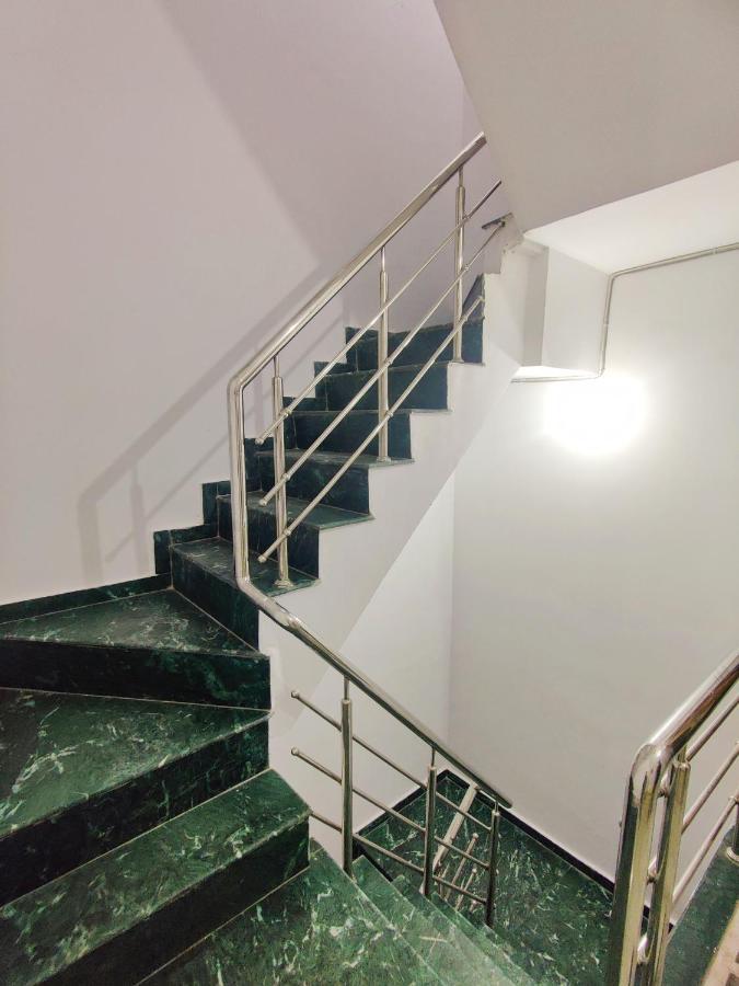 Kohinoor Guest House Варанаси Экстерьер фото
