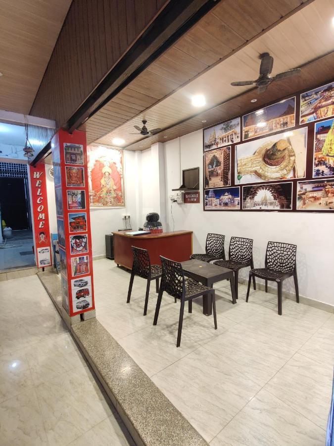 Kohinoor Guest House Варанаси Экстерьер фото